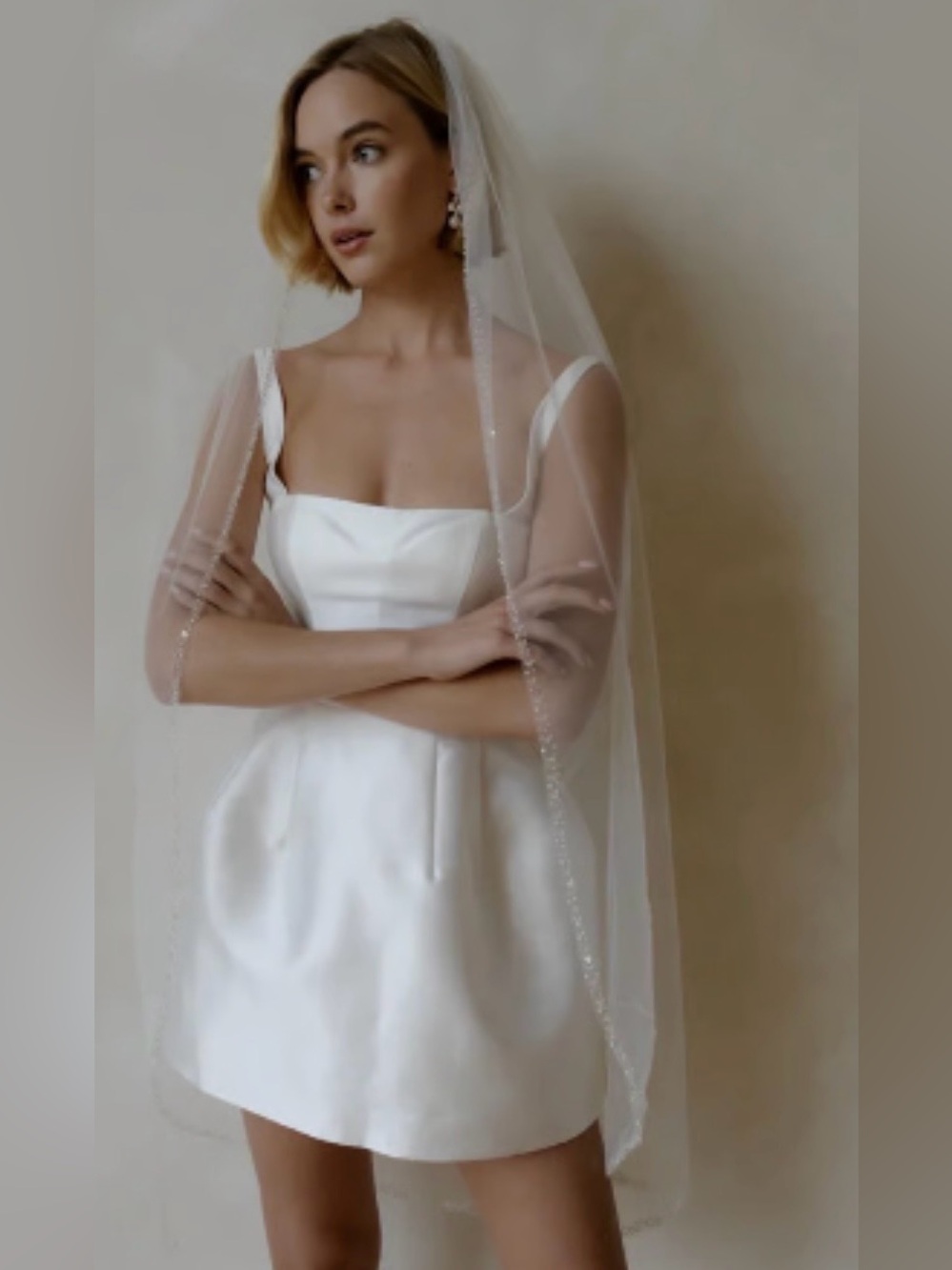 UNTAMED PETALS BY AMANDA JUDGE Ivory Fingertip Gossip Veil NWT